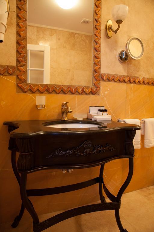 Ministerium Hotel Odessa Ngoại thất bức ảnh
