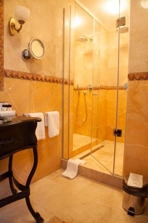 Ministerium Hotel Odessa Ngoại thất bức ảnh