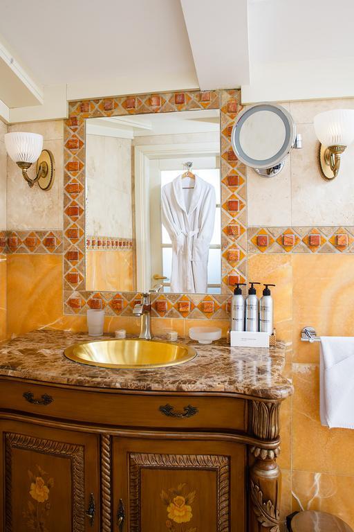 Ministerium Hotel Odessa Ngoại thất bức ảnh