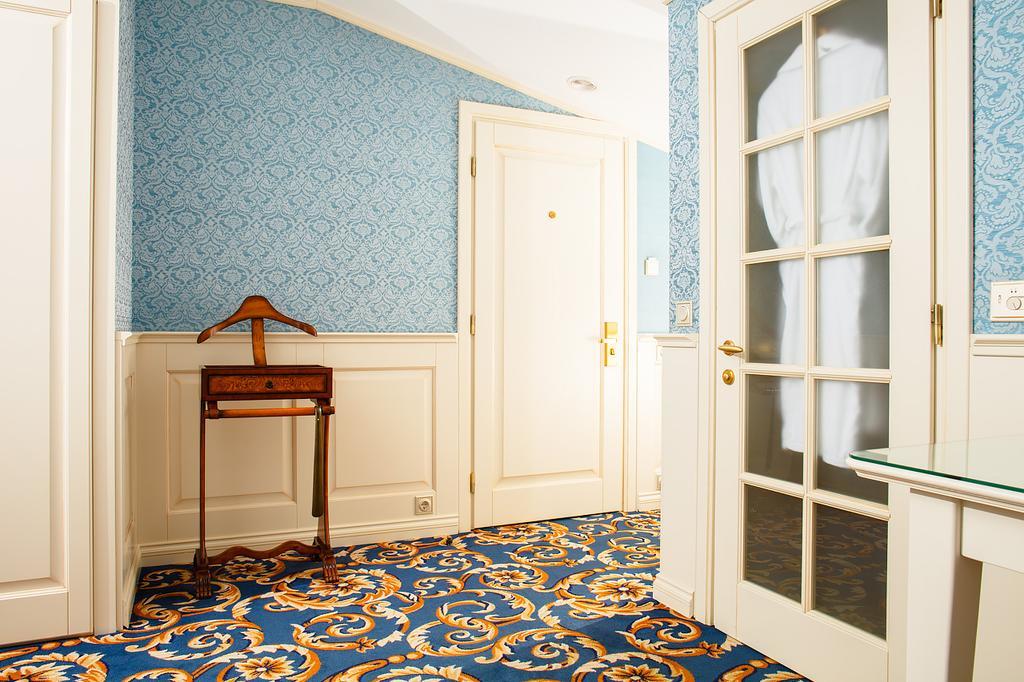 Ministerium Hotel Odessa Ngoại thất bức ảnh