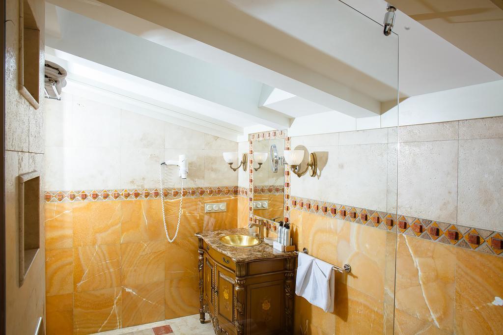 Ministerium Hotel Odessa Ngoại thất bức ảnh