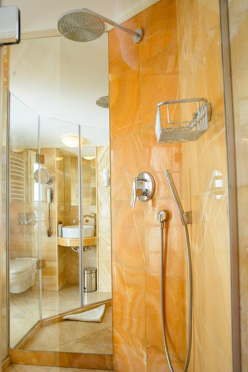 Ministerium Hotel Odessa Ngoại thất bức ảnh