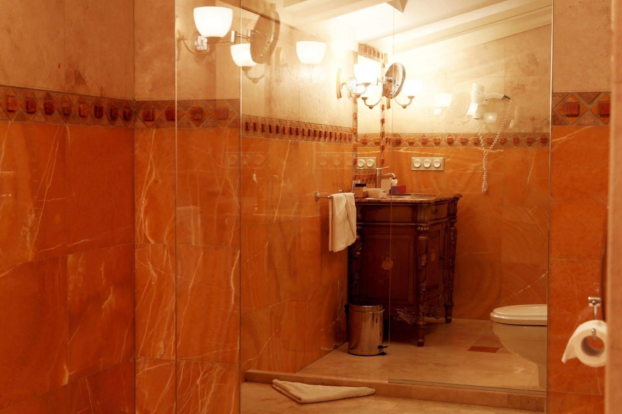 Ministerium Hotel Odessa Ngoại thất bức ảnh